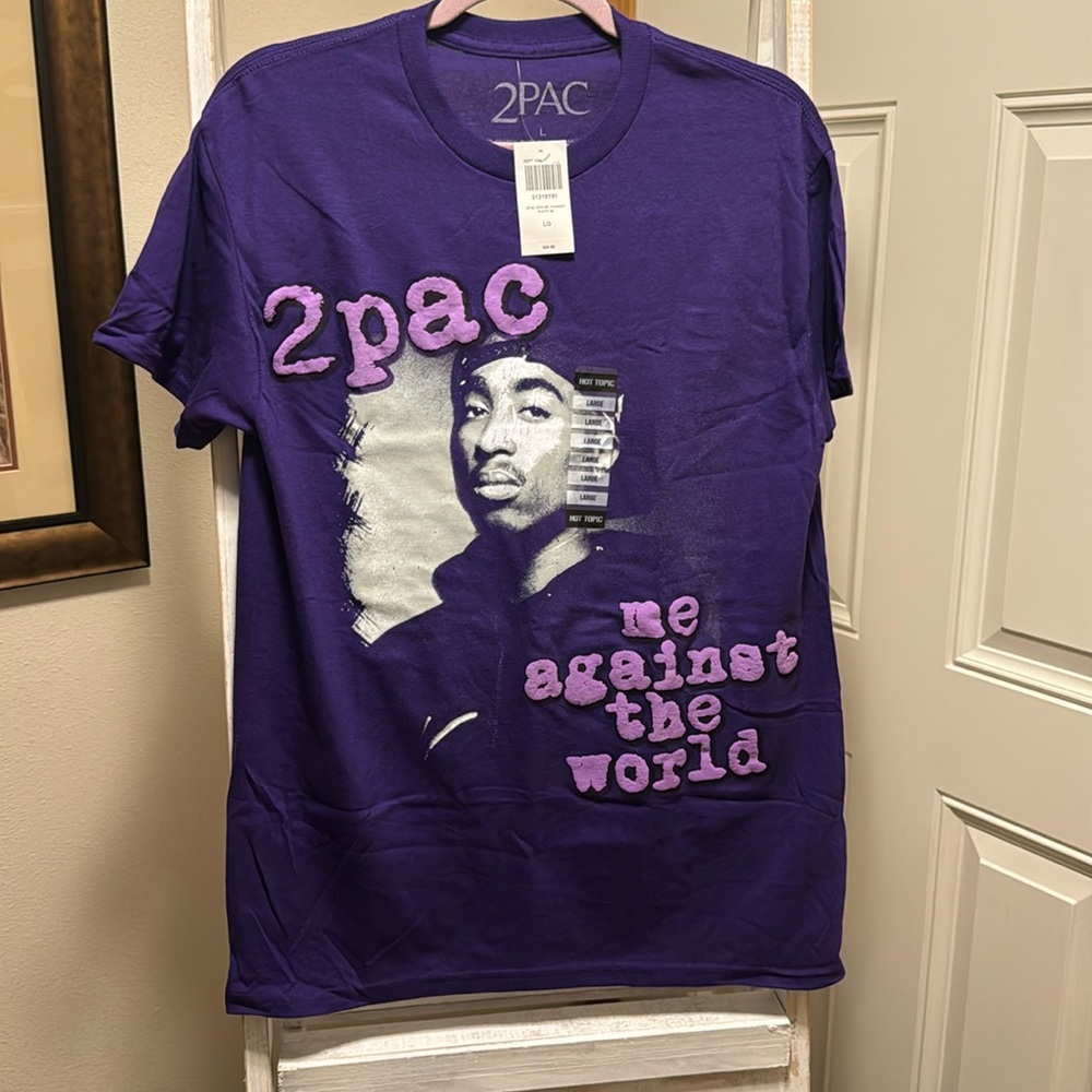 🆕 2Pac unisex Tshirt